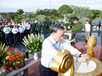 Party chief pays floral tributes to President Ho Chi Minh, martyrs in Phu Quoc